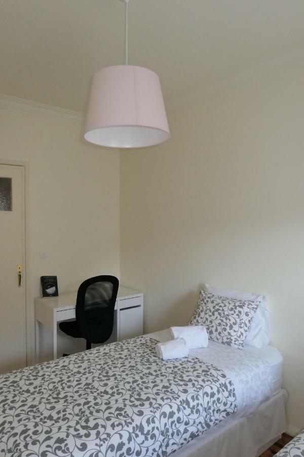 Ferias No Bairro Apartment Lisboa Стая снимка